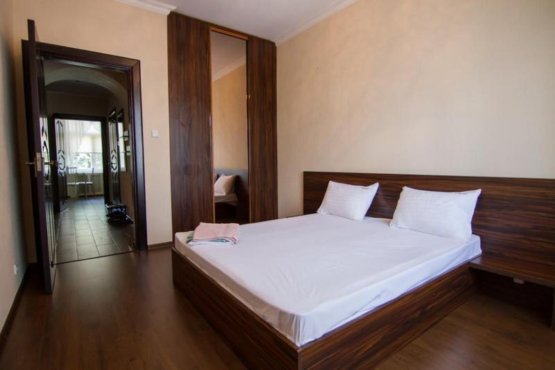 Pechersky Kvartal Apartments Kijów Zewnętrze zdjęcie